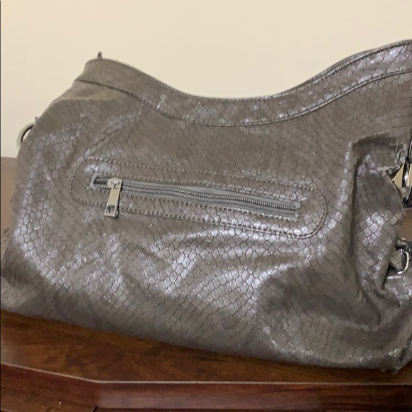 Cute Fun Bag!! - Picture 2 of 6